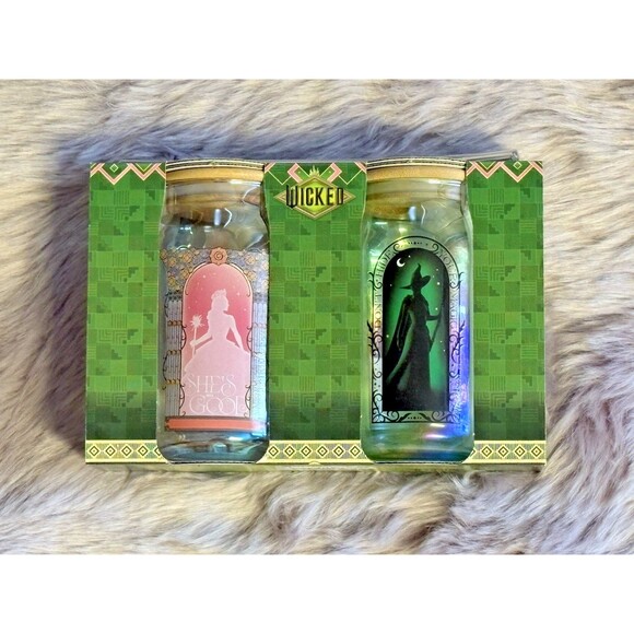 Glinda & Elphaba-Wicked 16oz Glass Tumblers With Bamboo Lid, NIB Silver Buffalo - Picture 3 of 7